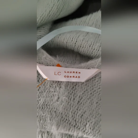 Lauren Conrad Women's Poncho One size color Mint Green excellent condition - Picture 10 of 10